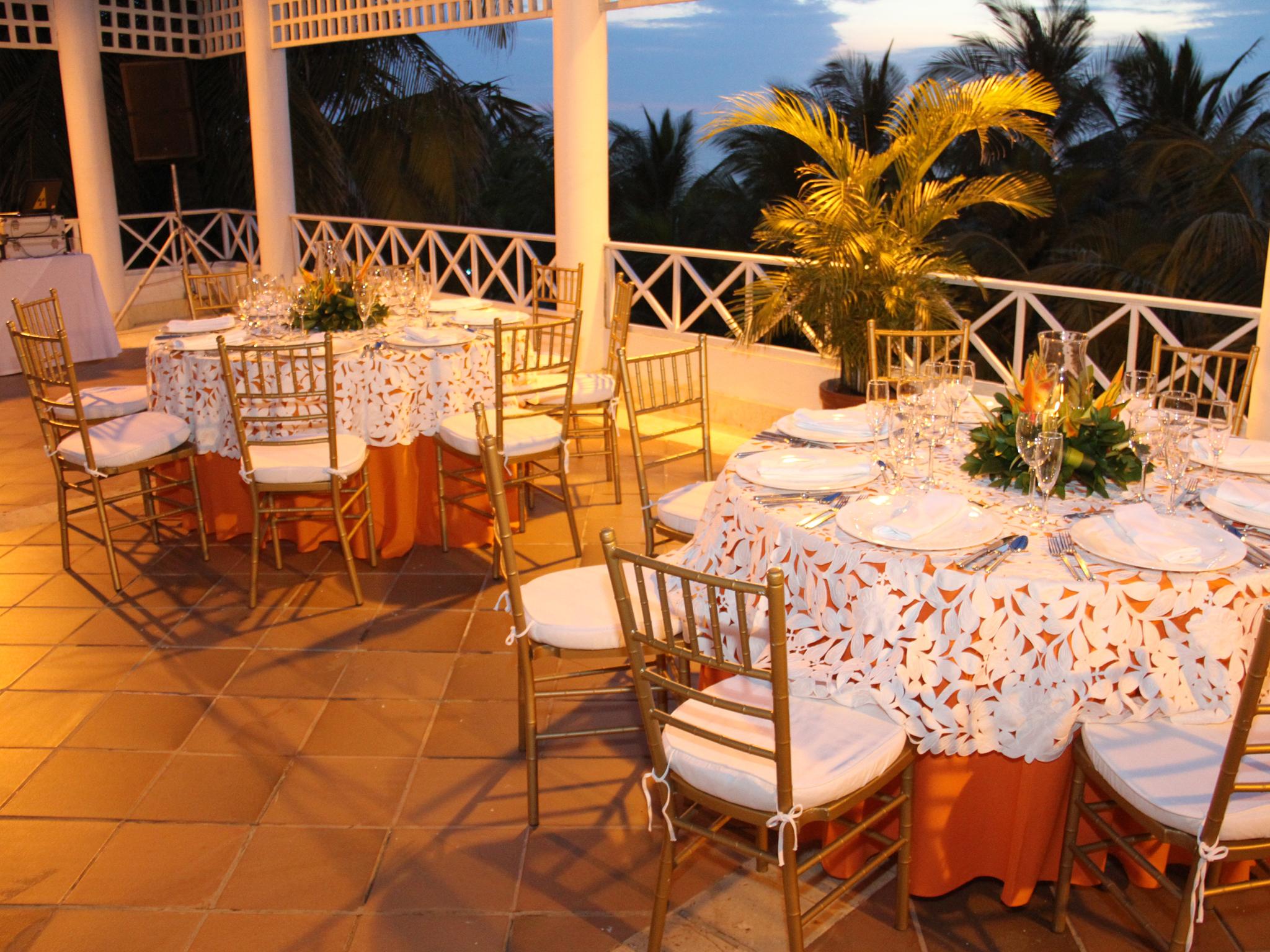Hotel Las Americas Casa De Playa Cartagena ภายนอก รูปภาพ Chiva-War Club